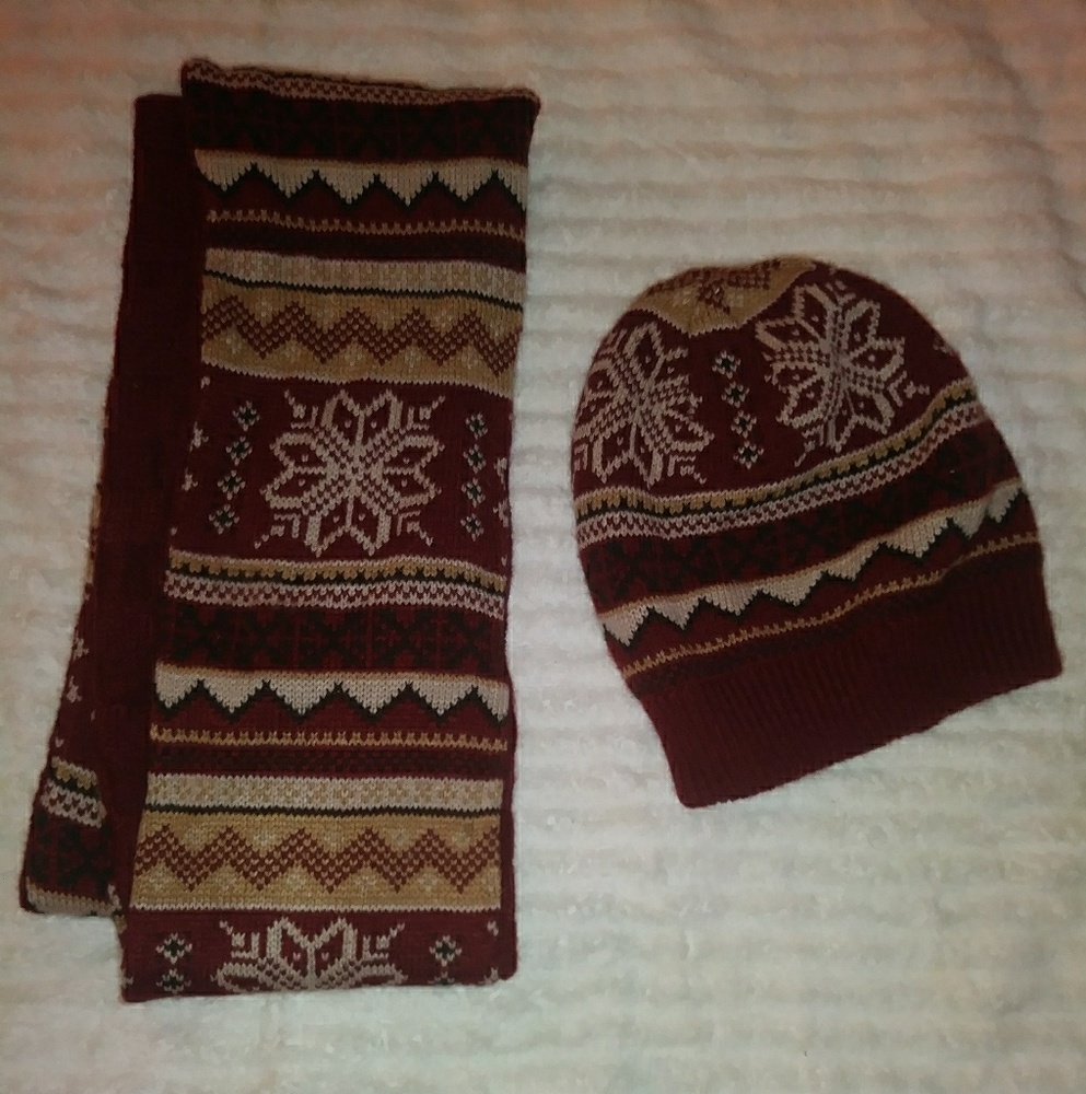 Matching Hat & Scarf Set